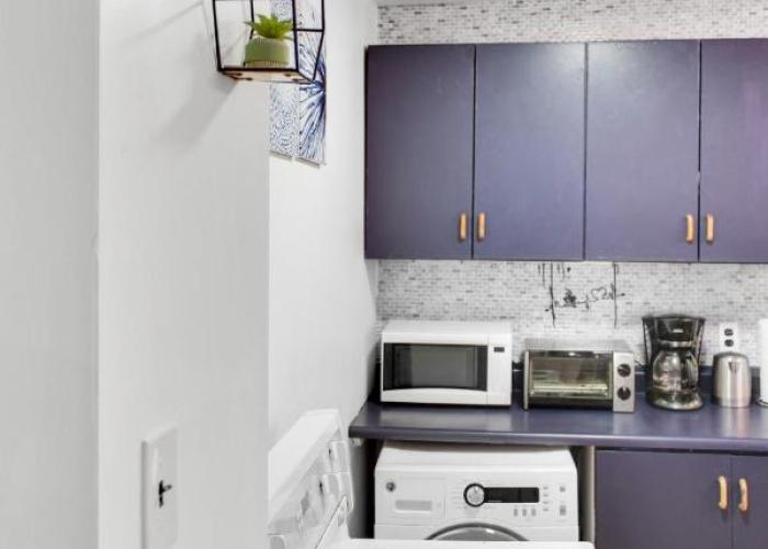 Entire Suite near YQM, NBCC, Champlain mall and Moncton Hospital