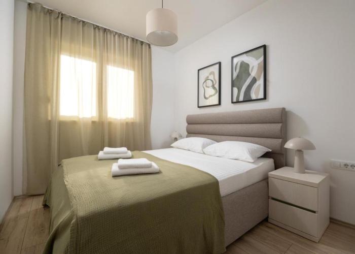 Tomas garden lux apartment