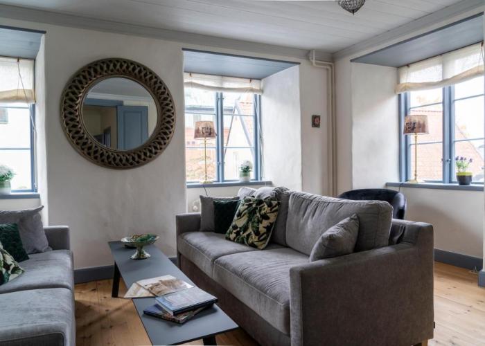 Enchanting 4 Bdr Villa close to Medieval cathedral