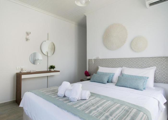 Aurora - Rooms & Suites - Spetses