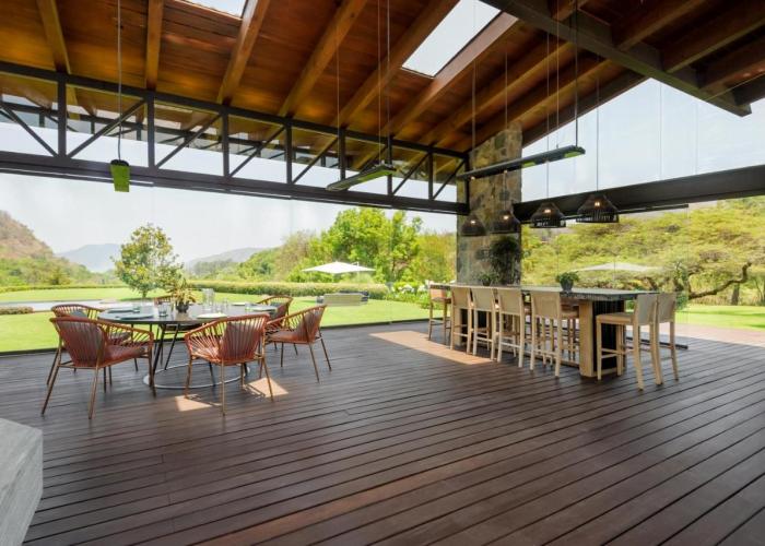El Salto, Luxury Ranch with Lake View