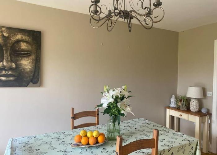 Macroom Spacious cosy 3 bedroom home