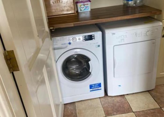 Macroom Spacious cosy 3 bedroom home