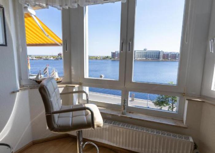 Gemütliche Ferienwohnung mit Meerblick direkt am Hafen