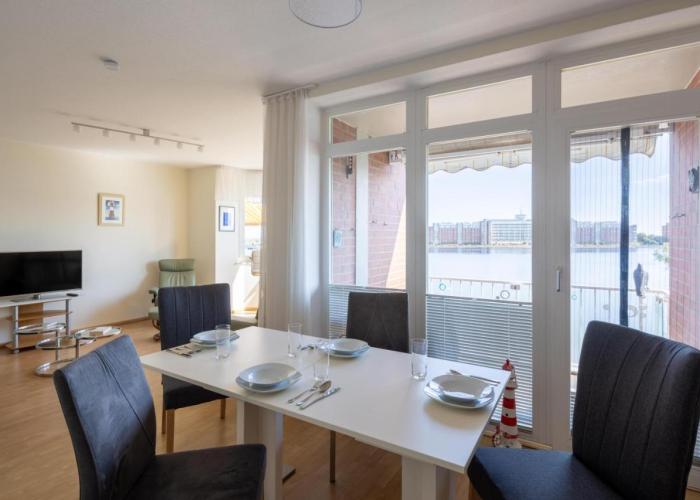 Gemütliche Ferienwohnung mit Meerblick direkt am Hafen