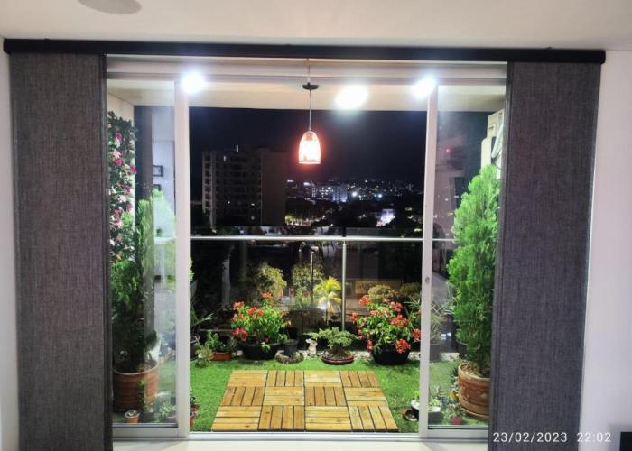 Apartamento Central cerca a clínicas, con excelentes acabados y muy comodo