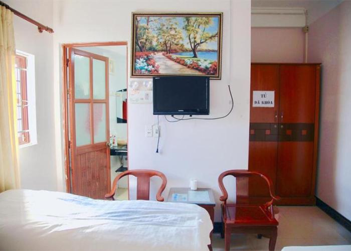nhà nghỉ Quỳnh Vân