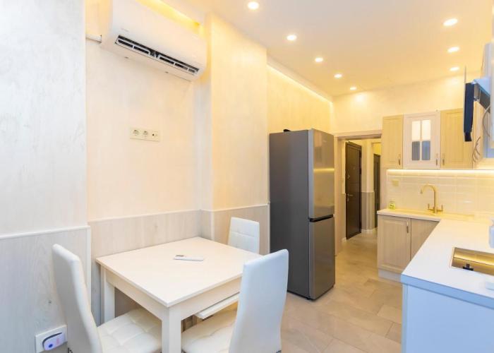 Central St Vitosha Apartment