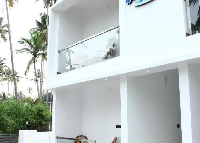 Wavealokam Beach Retreat