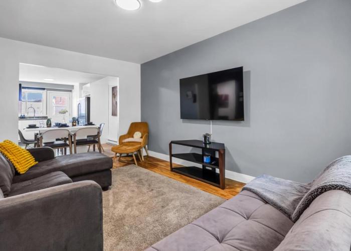 Cozy 3 Bedrooms Montreal