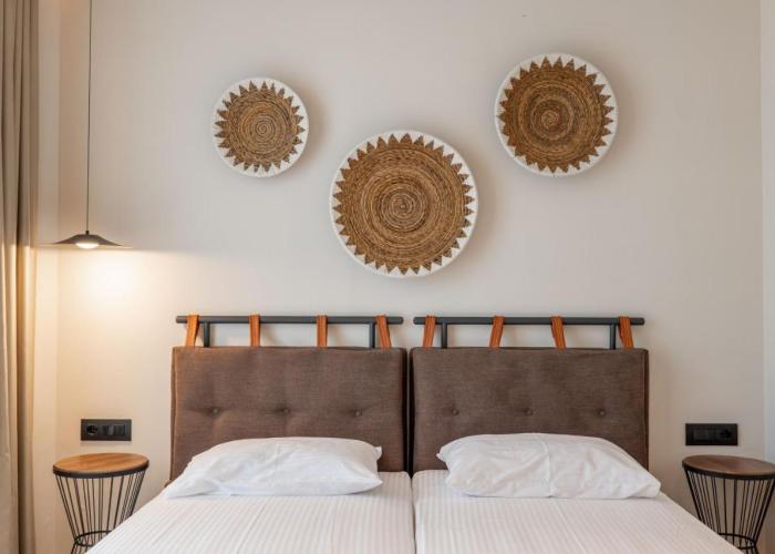 Kamara Rooms