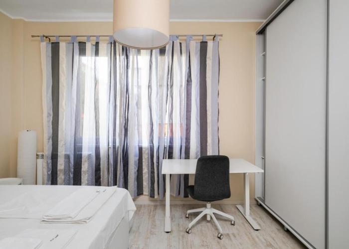 Cozy Nest near Eagle's Bridge with Workspace by Flat Mаnager