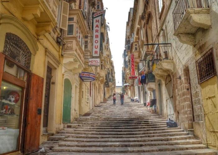 Trendy Studio Retreat in Historic Valletta