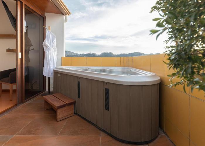 Bumba Suites