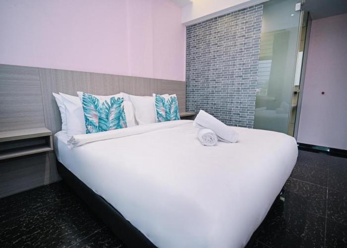 Swing & Pillows - Rawang Selangor