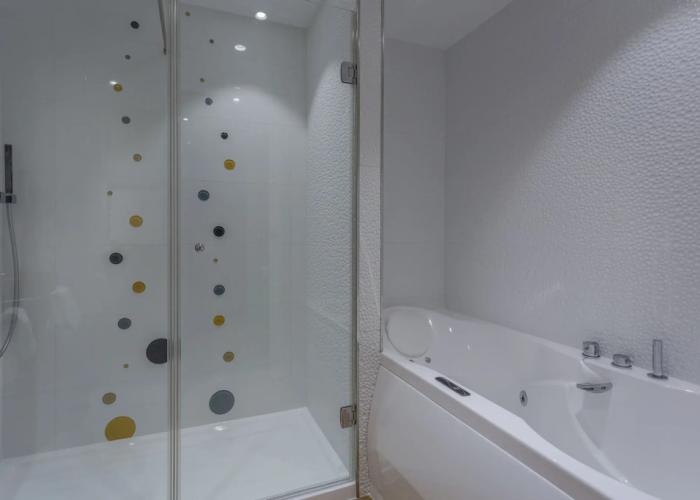 Hotel Les Bulles de Paris
