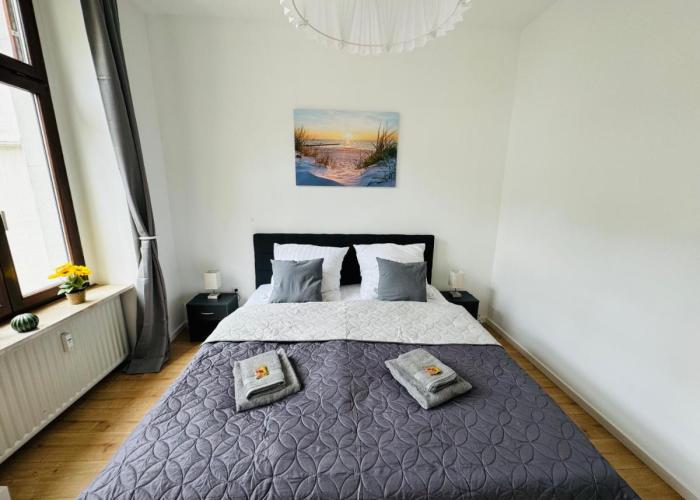 Neu und modern - 2 Schlafzimmer - Arbeitsplatz - Nespresso