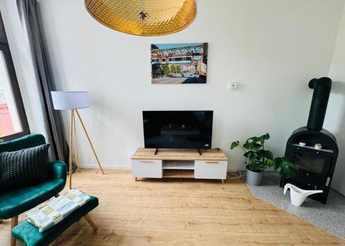 Neu und modern - 2 Schlafzimmer - Arbeitsplatz - Nespresso