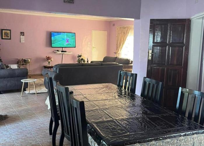 C & G Homes - 4 Bedrooms