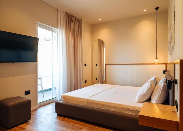 Sunset Shoreline Saranda - Sea View - Free Private Parking - Pool