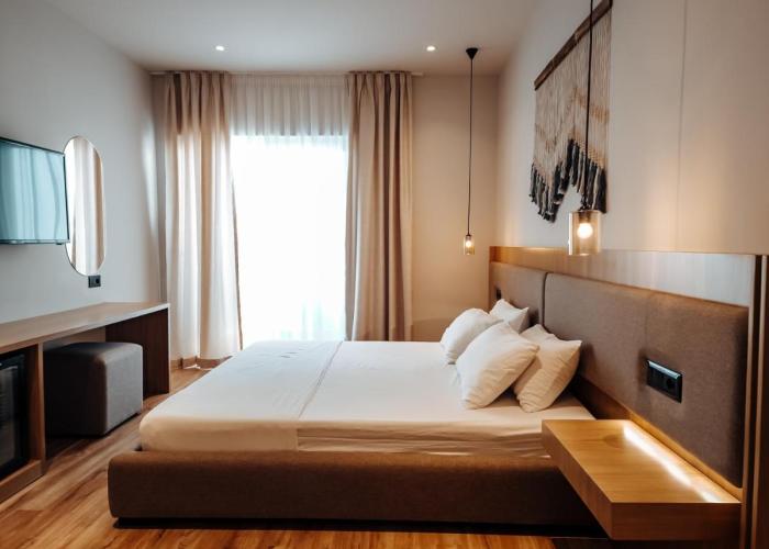 Sunset Shoreline Saranda - Sea View - Free Private Parking - Pool