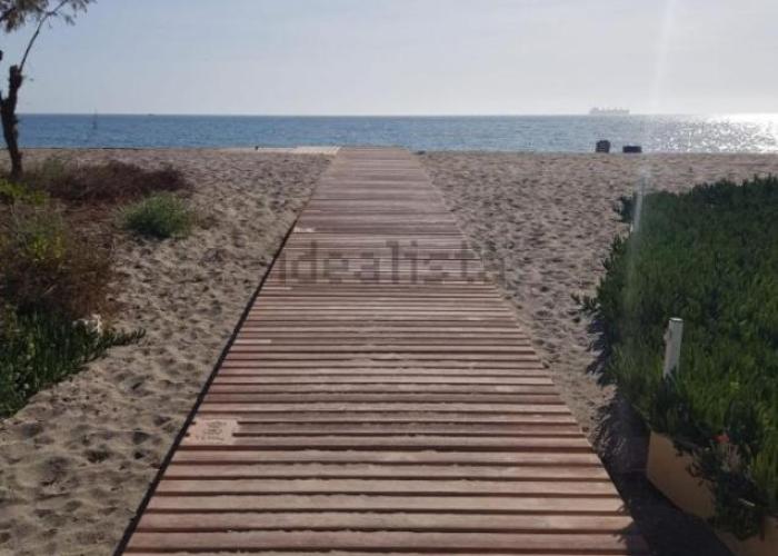 Natura Mediterranea 207 estudio naturista primera linea