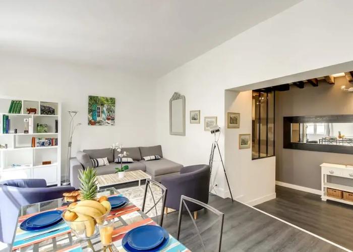 Louvre Area - Saint Honoré Apartment