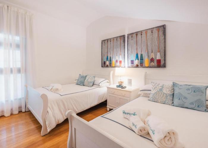 Unique gem penthouse in playa bonita