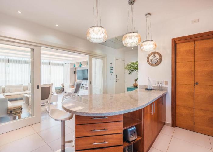 Unique gem penthouse in playa bonita