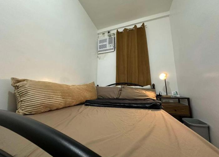Entire Townhouse - SANTO TOMAS BATANGAS