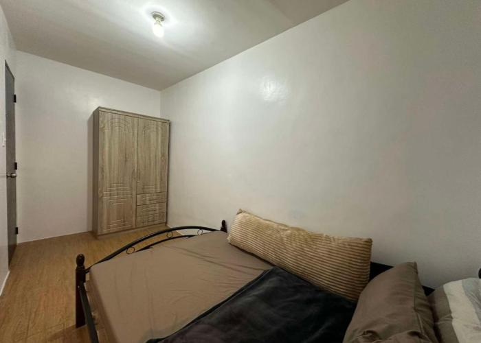 Entire Townhouse - SANTO TOMAS BATANGAS