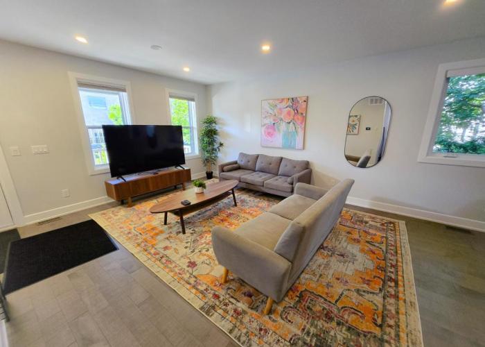 Byward-Market Luxury GuestHouse