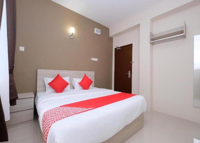 Mancalin Hotel