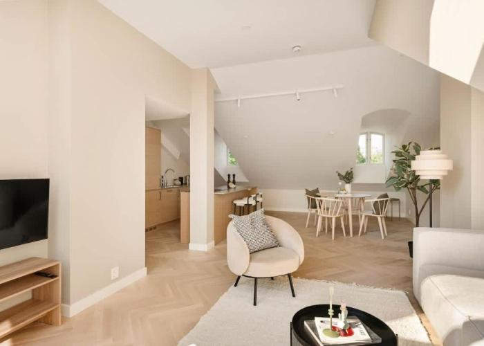Dinbnb Apartments Grünerløkka I Penthouse with Private Rooftop I 2-Bedroom with Double Queen Room & 2 Bathrooms