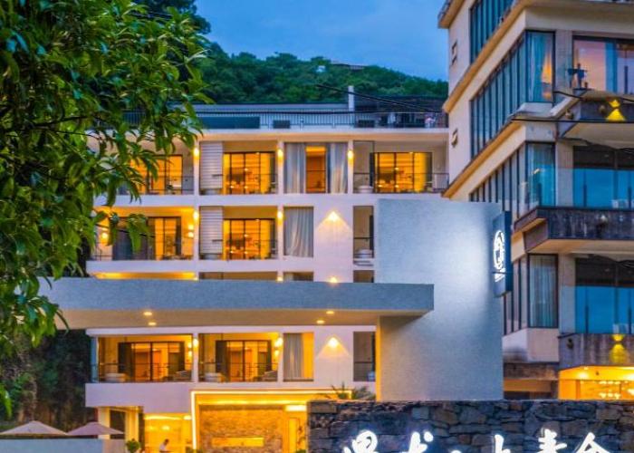 Yulong-Greenery Retreat