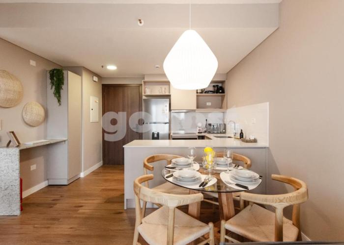 Dazzling Apt One Block From Shopping Del Sol