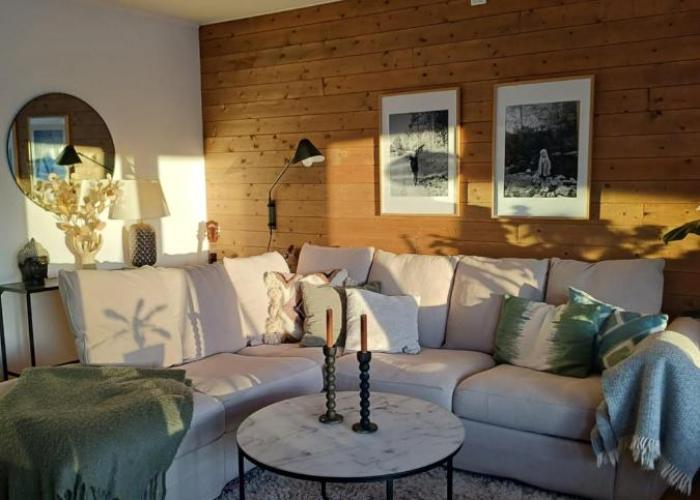 Havsnära villa med badtunna