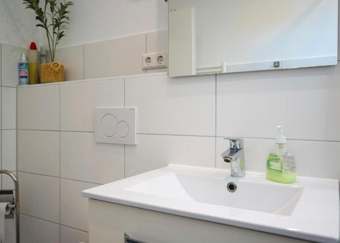 Schönes Apartment mit Garten- Loggia- Parkplatz- Waschmaschine
