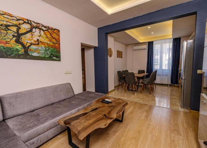 3BDR, Top Center Retreat, Sofia Heart, FREE Parking