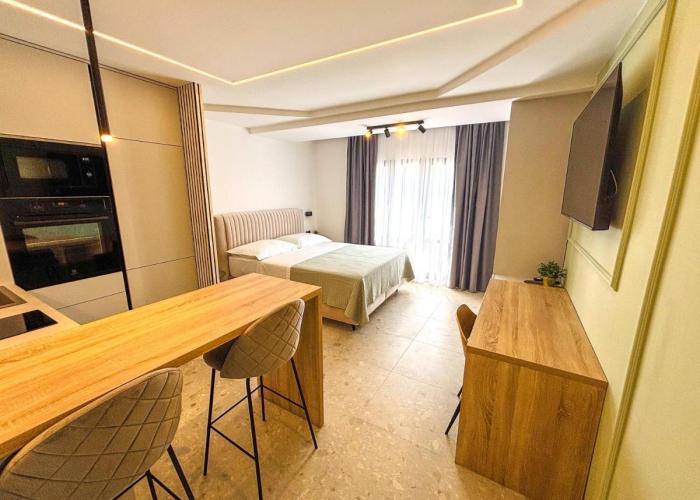 MARTHINIS Luxury Suites
