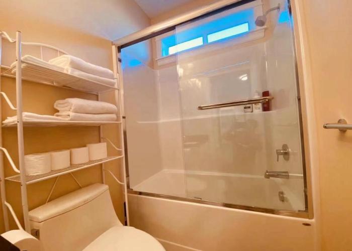 brand new 2BR suite in Nanaimo