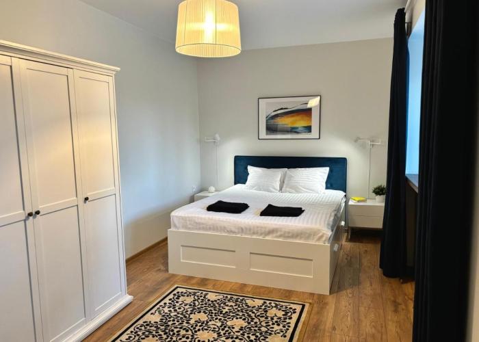 Central City Stay, 3-Bedroom & Free Parking!