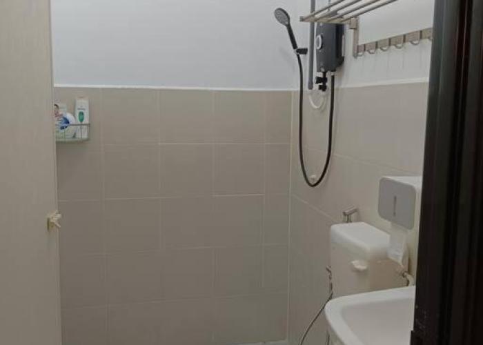 Cozy, Spacious Gambang Homestay