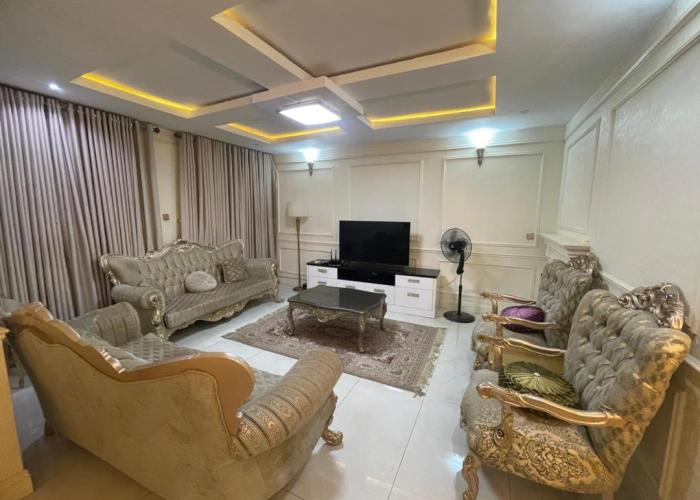 Luxroy Apartments
