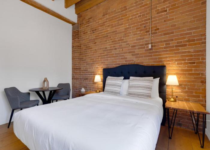 The Little Prince Rooms-Old Montreal