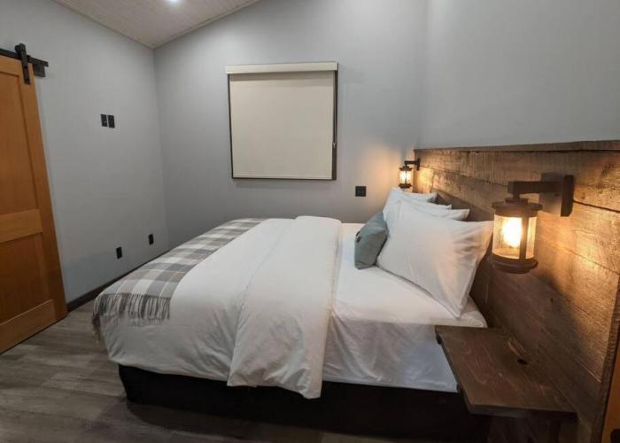 Skyline Suite 2Bdrm King