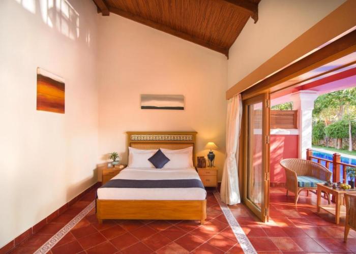 Lagoon Bay Hotel at Leonia