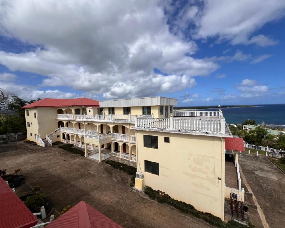 Pango Ocean Blue Hotel