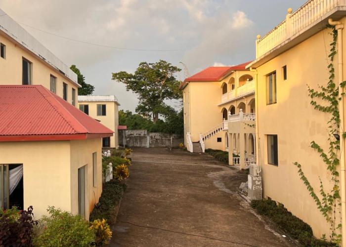Pango Ocean Blue Hotel