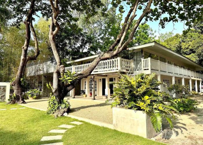 Charming 6BD Villa , Pool, Wi-Fi, Solar Energy